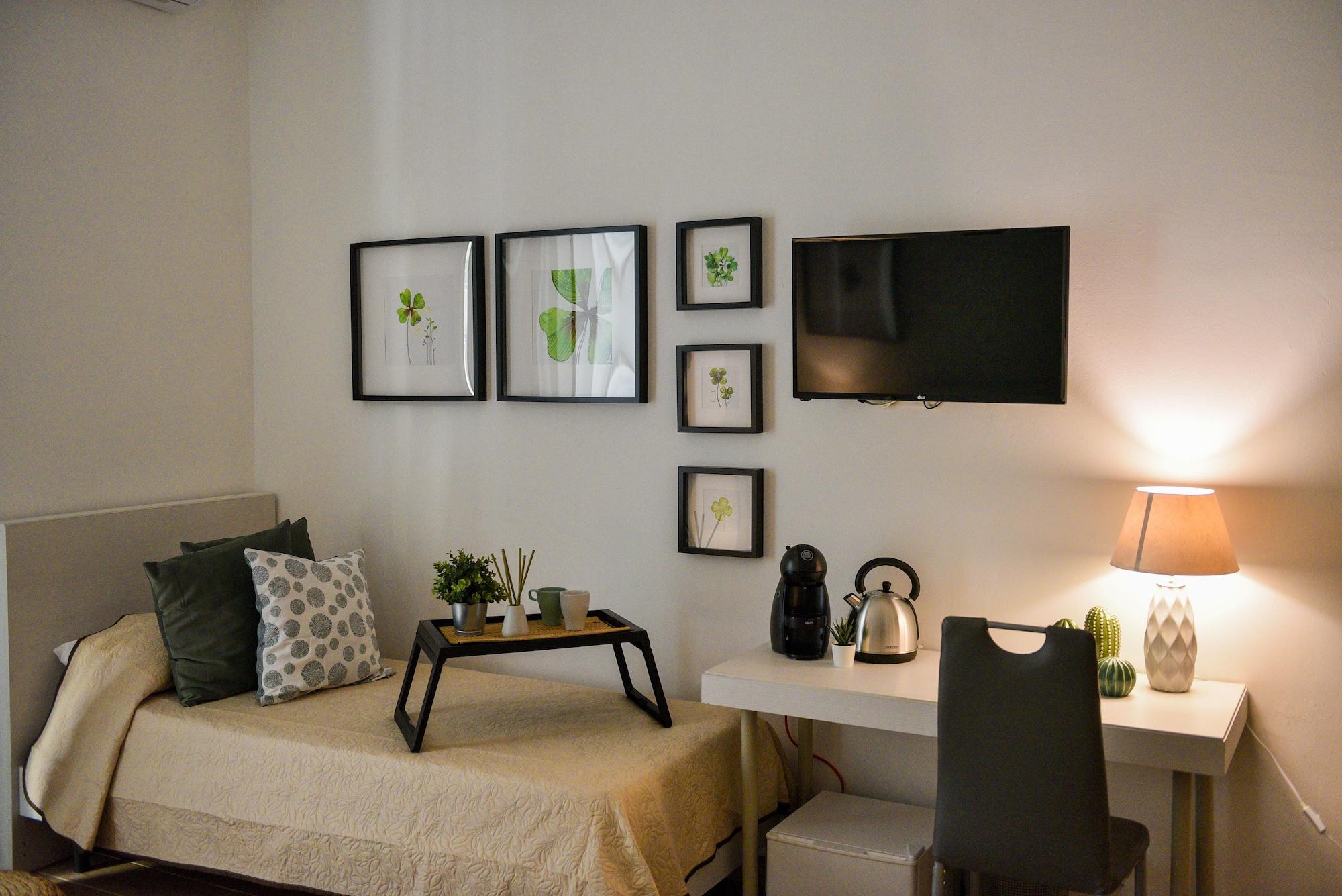 B&B Portafortuna Lucky Charm Salerno Luaran gambar
